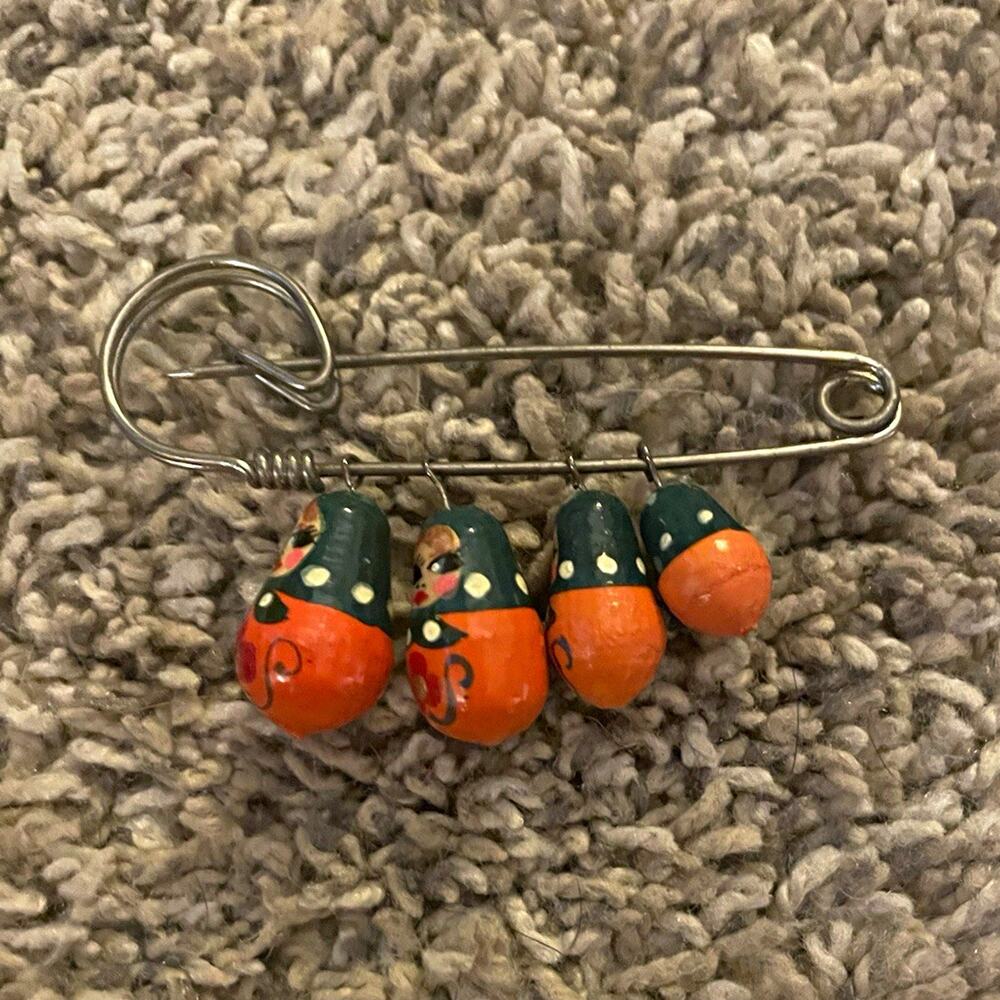 Vtg Russian Hand Painted Matryoshka Nesting Doll Safety Pin Charm Brooch